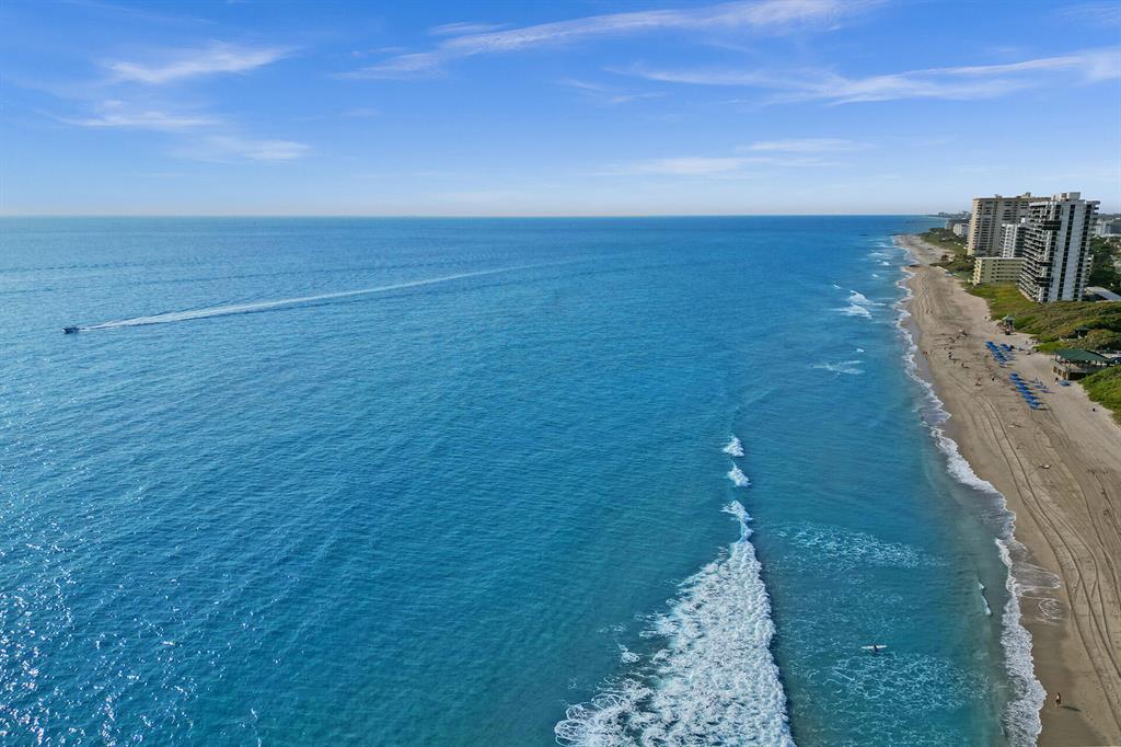 BOCA RATON RIVIERA UNIT B - Residential