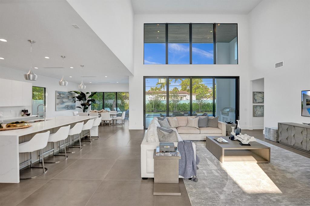 BOCA RATON RIVIERA UNIT B - Residential