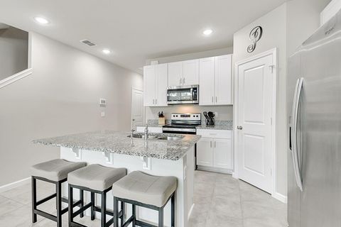 Townhouse in Mangonia Park FL 1620 Lindley Street St 5.jpg