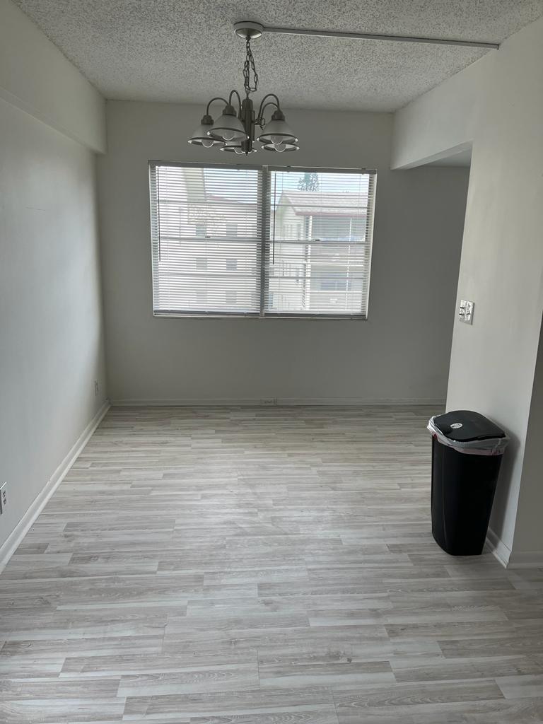 FANSHAW AT CENTURY VILLAGE CONDO - Residential Lease