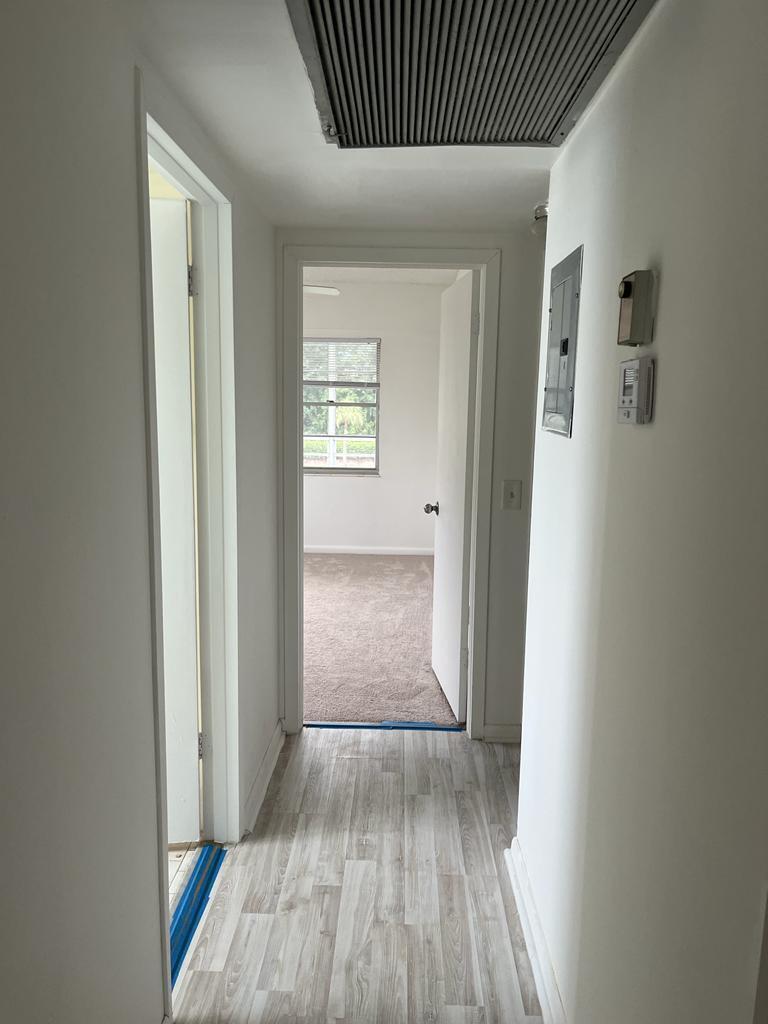 FANSHAW AT CENTURY VILLAGE CONDO - Residential Lease