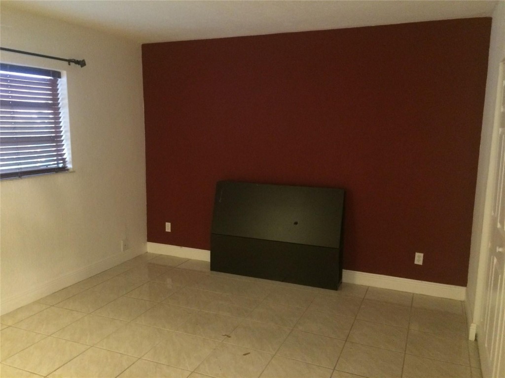 Venice Park Condo - Residential Lease