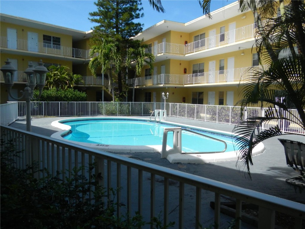Venice Park Condo - Residential Lease
