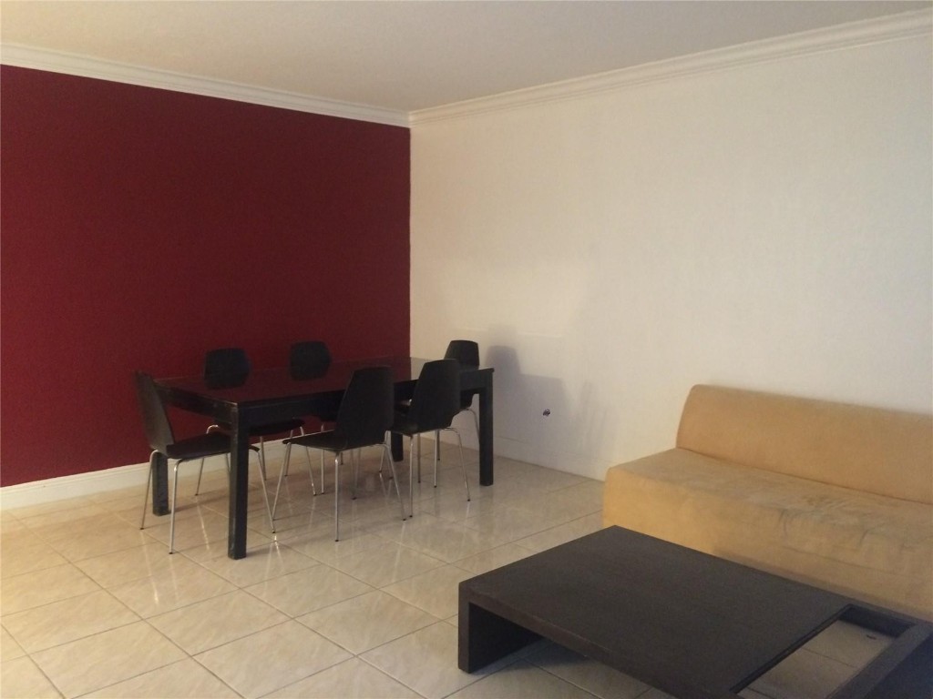 Venice Park Condo - Residential Lease