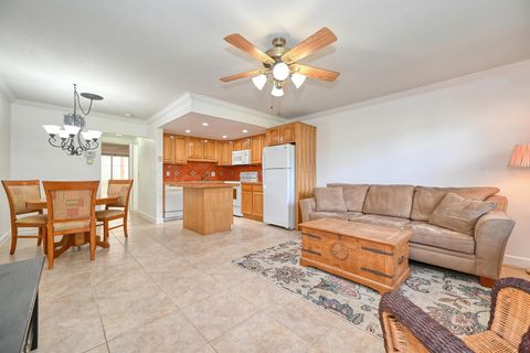 102 Coventry E 102 West Palm Beach FL 33417