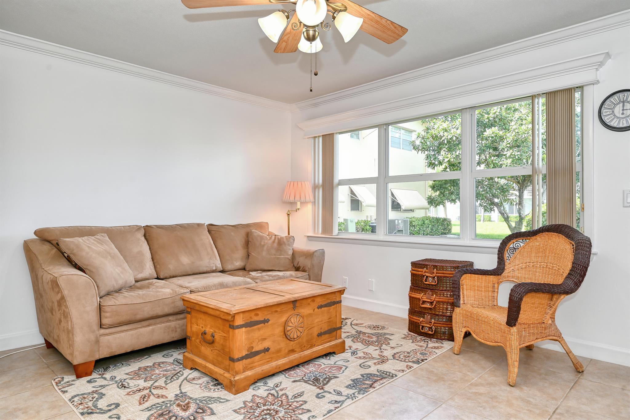 View photos, virtual tours, details... 102 Coventry E 102