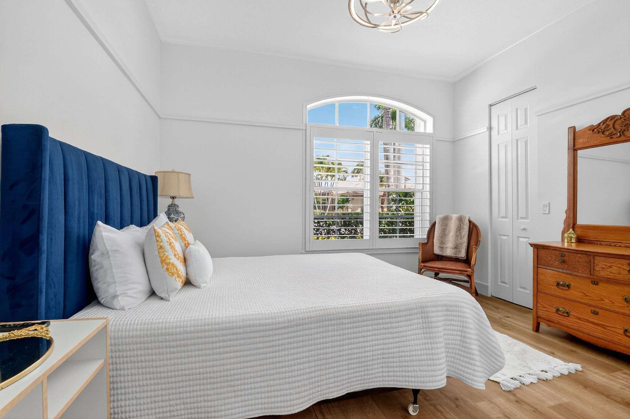 Journeys End - Residential