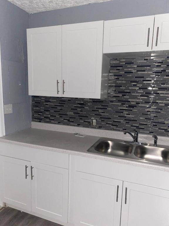 297 E E 4th St. Street