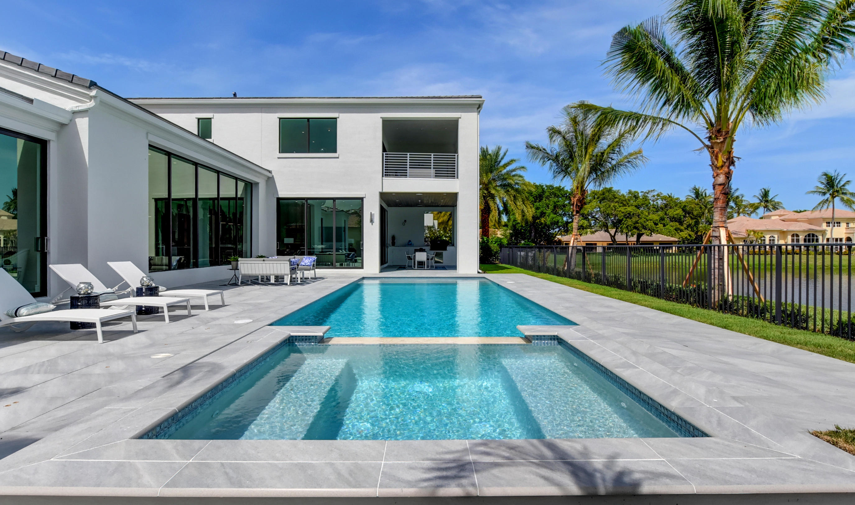 DELAIRE COUNTRY CLUB - Residential