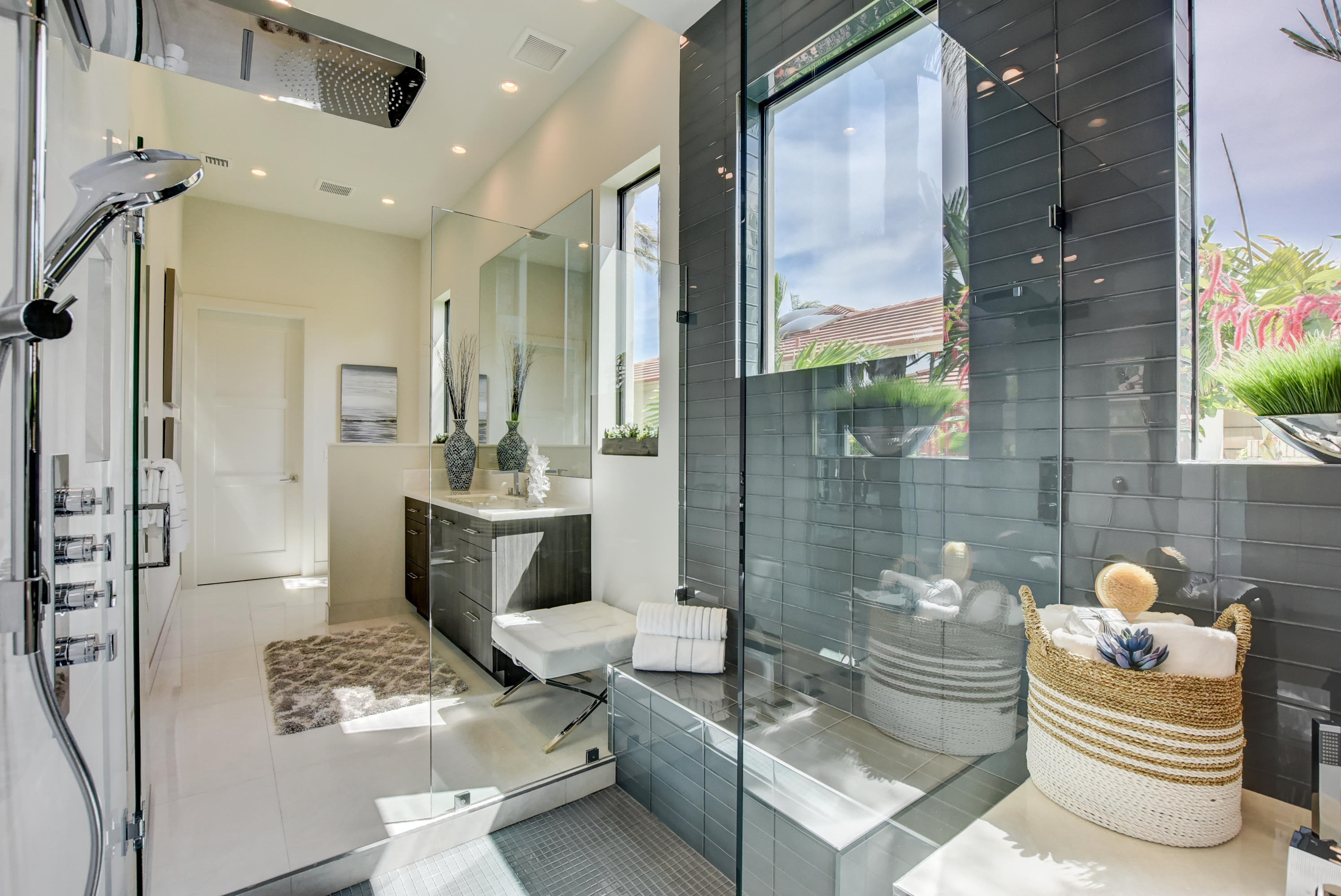 DELAIRE COUNTRY CLUB - Residential