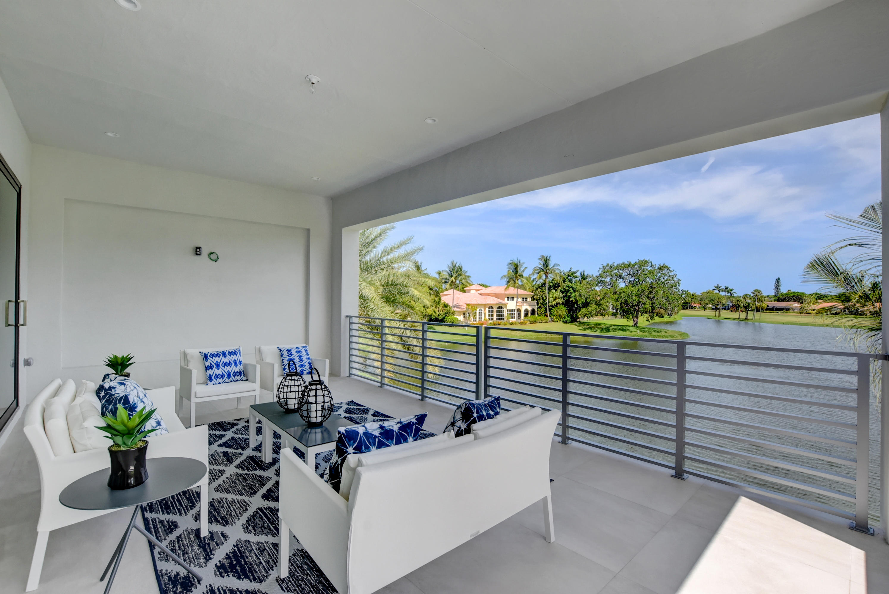 DELAIRE COUNTRY CLUB - Residential