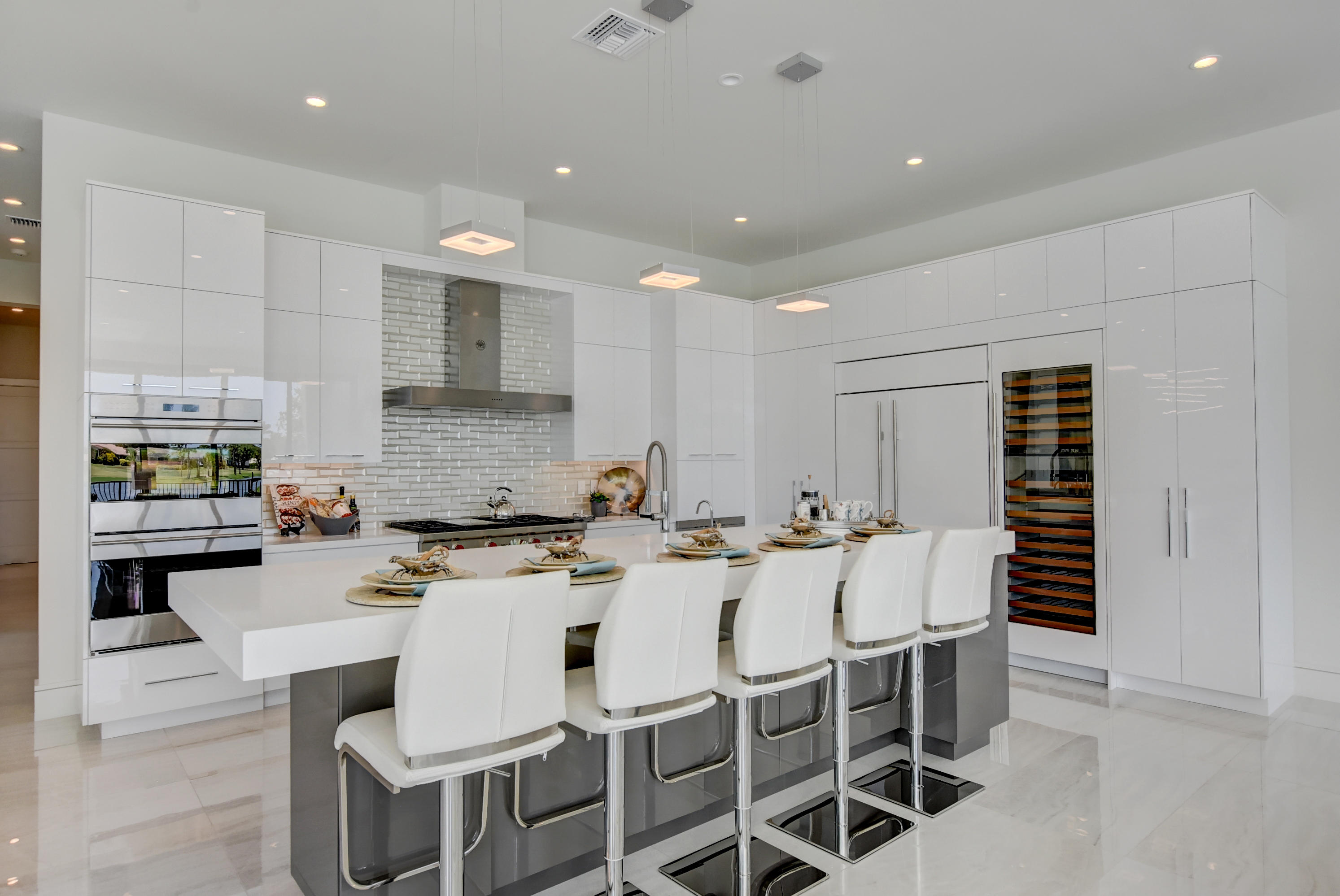 DELAIRE COUNTRY CLUB - Residential