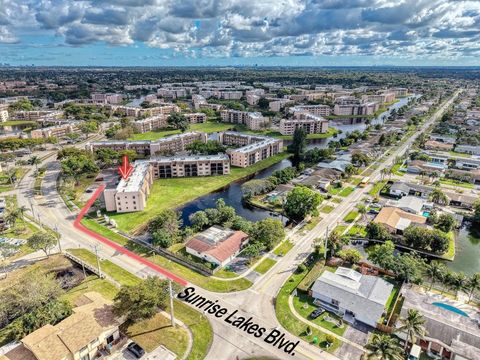 10466 Sunrise Lakes Boulevard 312 Sunrise FL 33322
