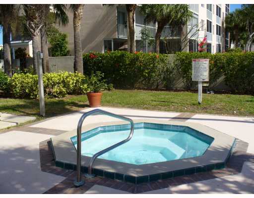 JUPITER BAY ONE THRU SIX CONDO - Residential Lease
