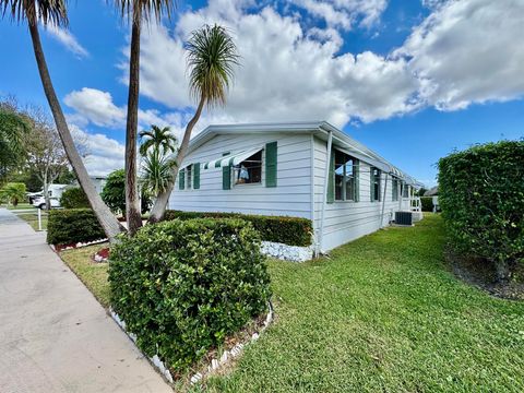 A home in Deerfield Beach