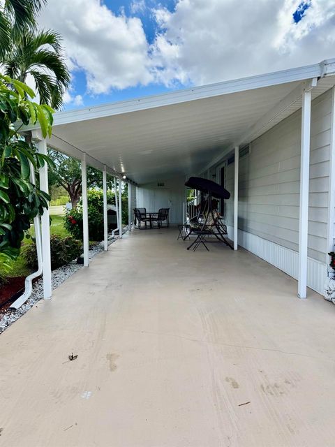 A home in Deerfield Beach