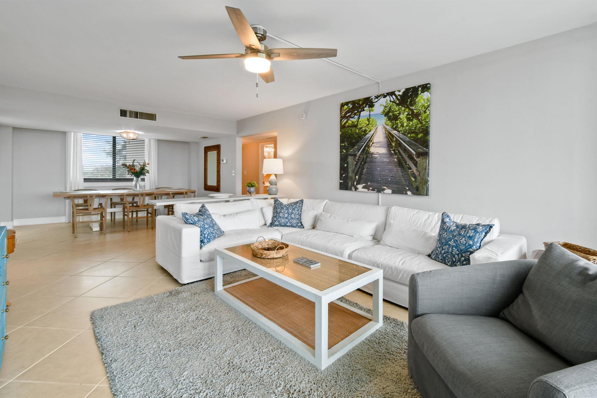 JUPITER OCEAN AND RACQUET - Residential Lease