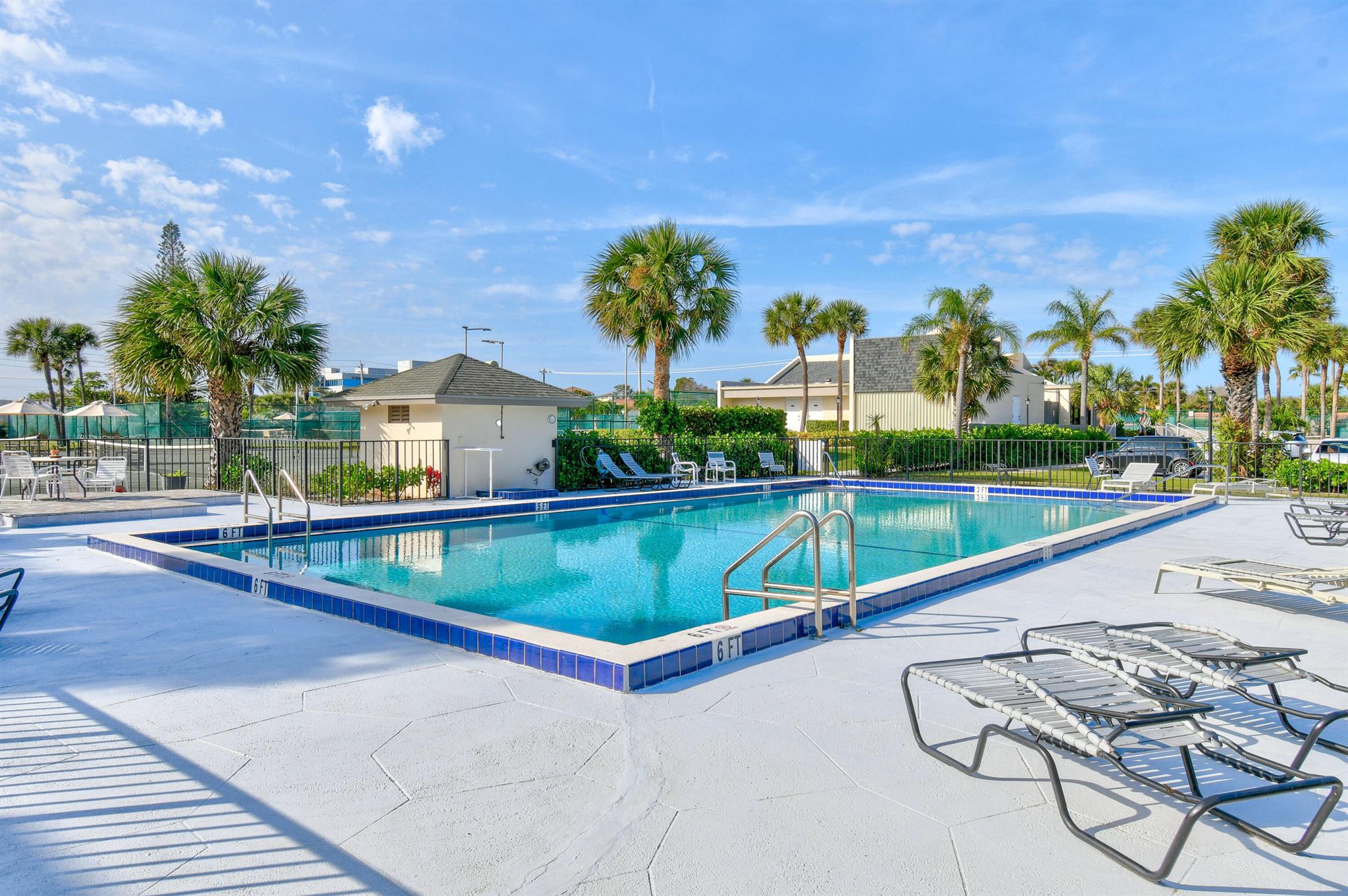 JUPITER OCEAN AND RACQUET - Residential Lease