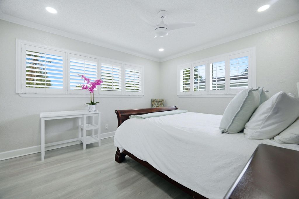 Photo of 2740 SE 7th Street, Pompano Beach, FL 33062 (MLS # B26012179)