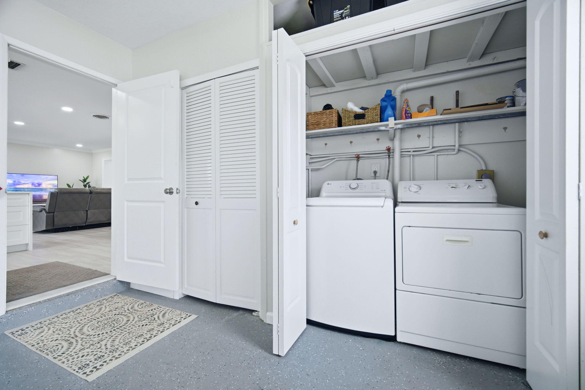 Santa Barbara - Residential