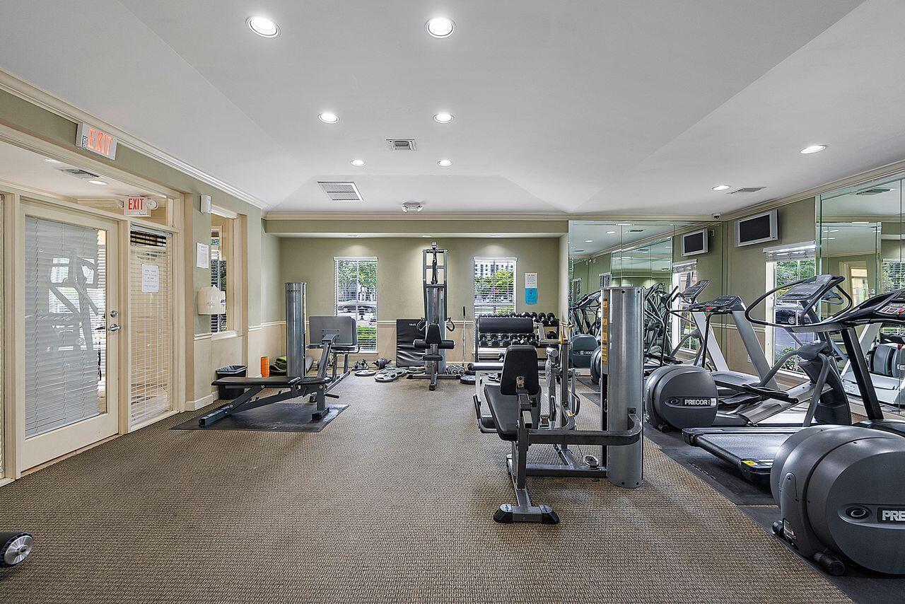 SAVANNAH AT RIVERSIDE CONDO - Residential