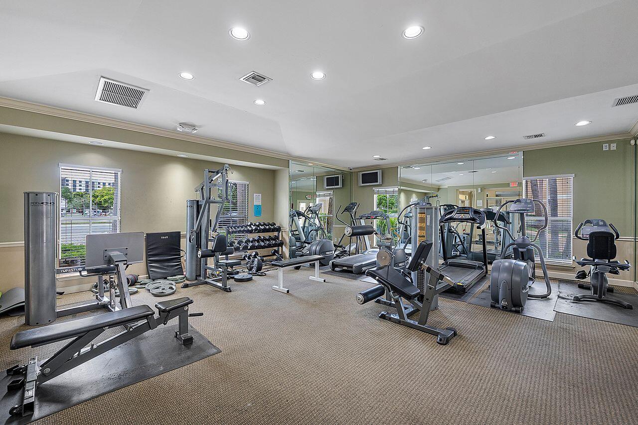SAVANNAH AT RIVERSIDE CONDO - Residential