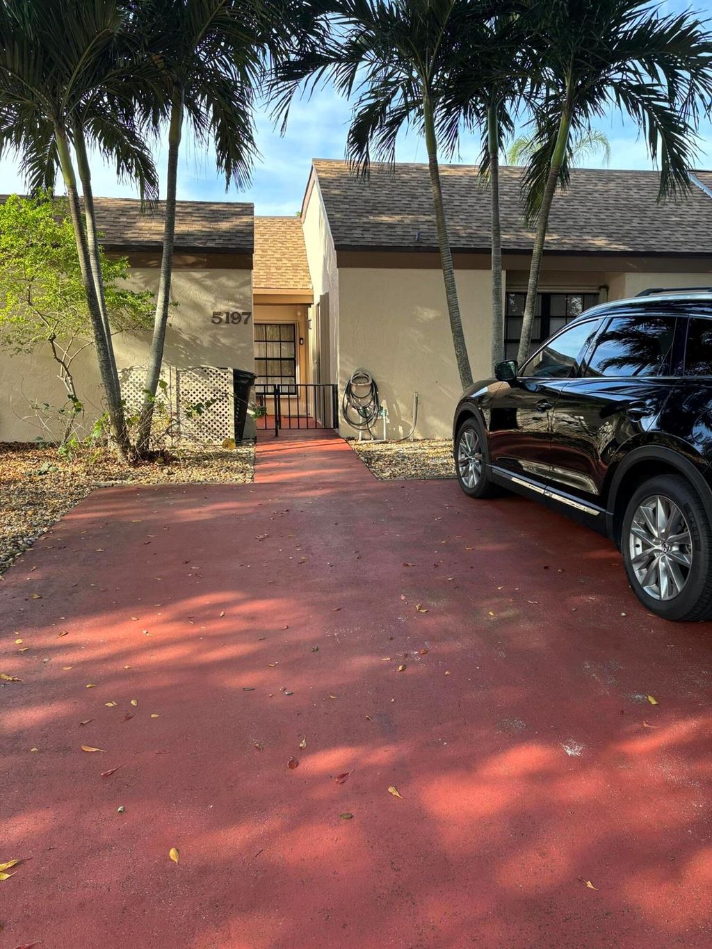 Photo of 5197 S Peppercorn Street S #5197, Palm Beach Gardens, FL 33418 (MLS # R10968880)