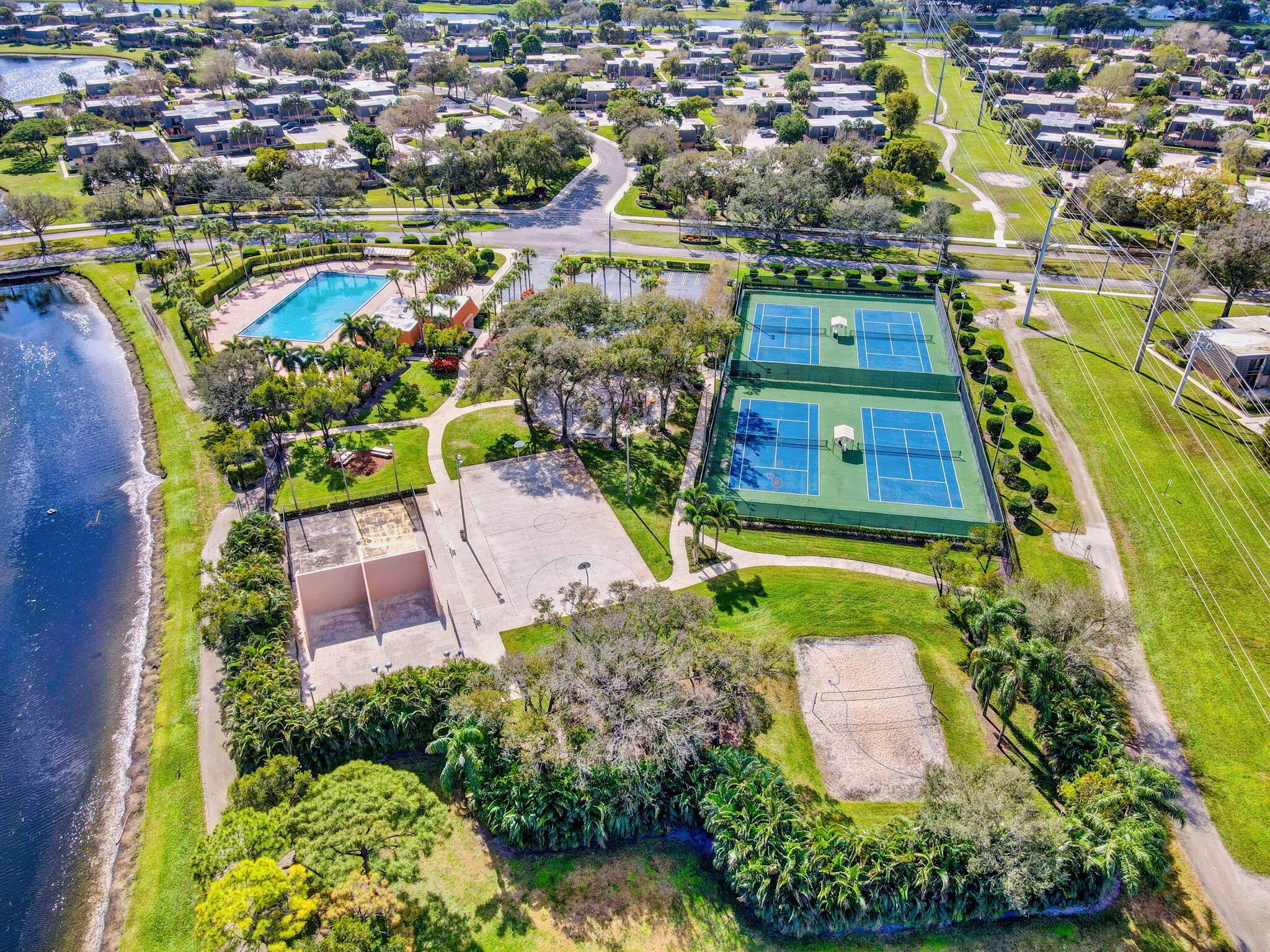 VILLAGE OF SANDALWOOD LAK - Residential