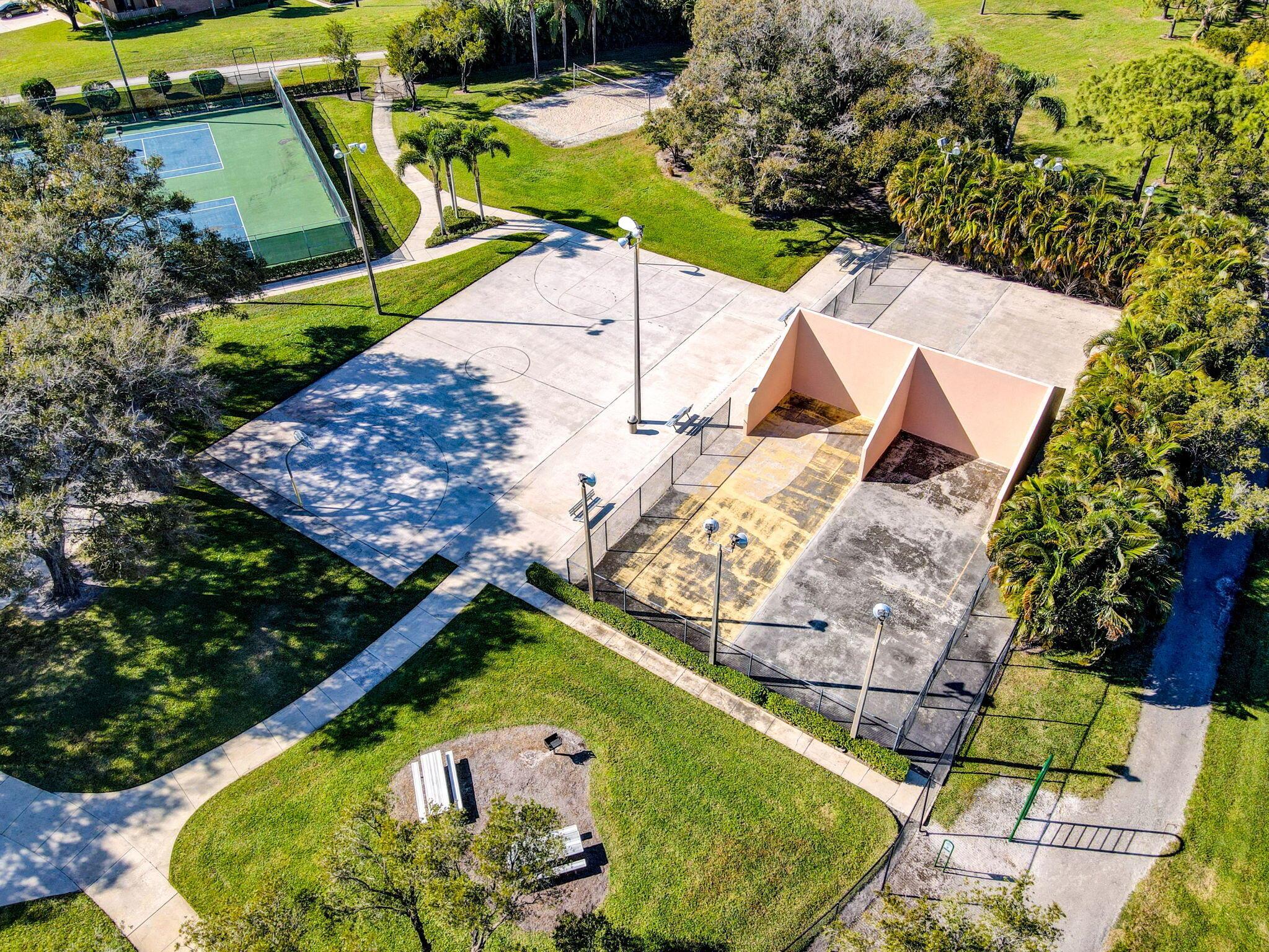 VILLAGE OF SANDALWOOD LAK - Residential