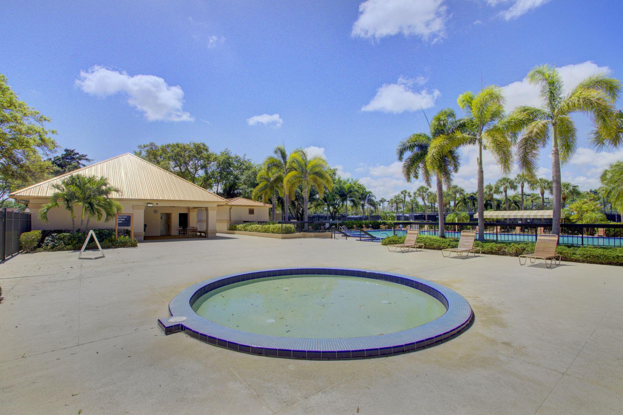 VILLAGE OF SANDALWOOD LAK - Residential