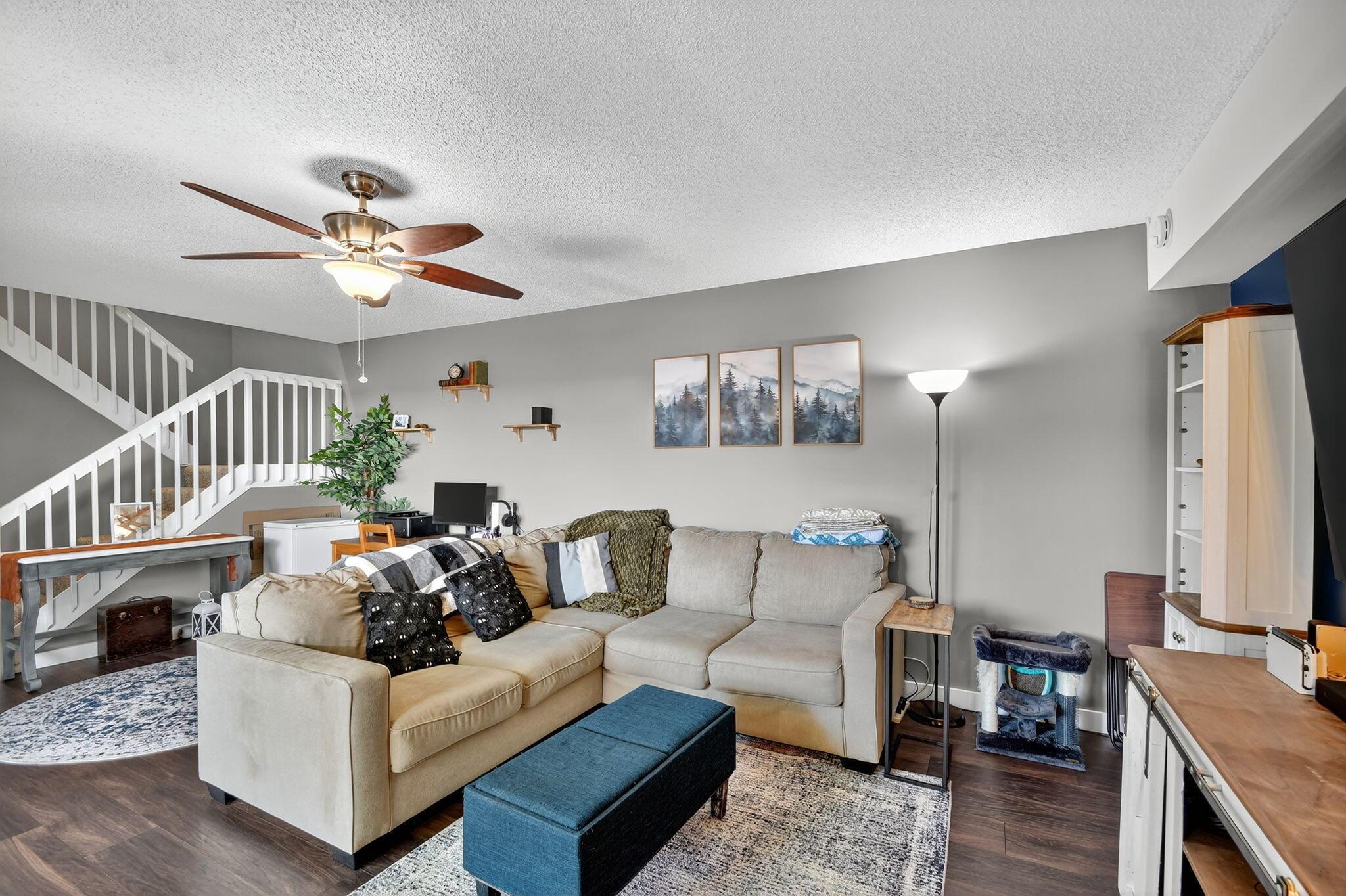 VILLAGE OF SANDALWOOD LAK - Residential