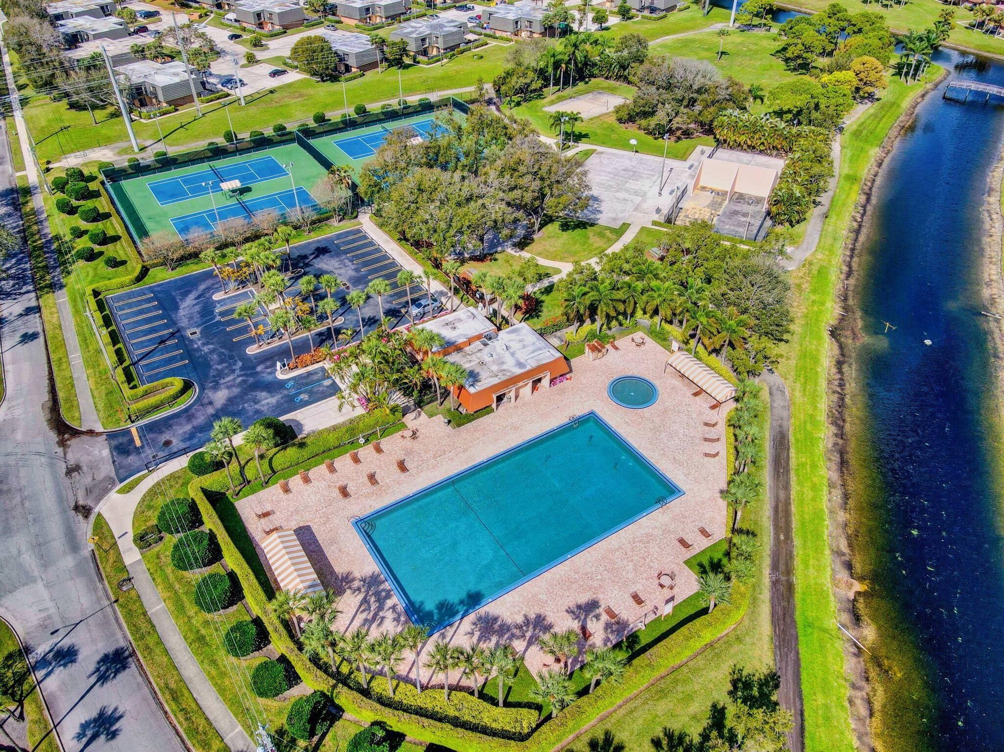 VILLAGE OF SANDALWOOD LAK - Residential
