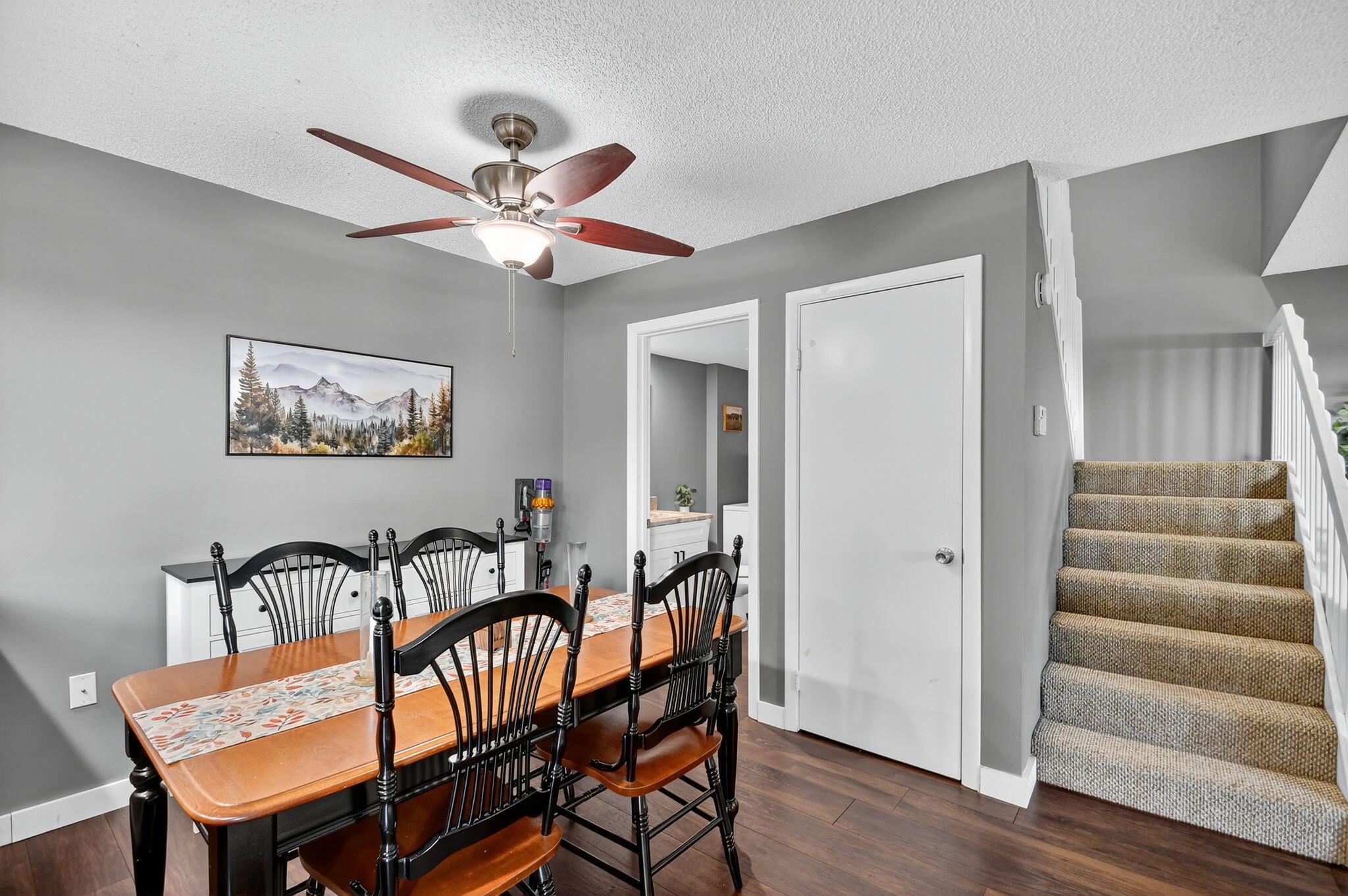VILLAGE OF SANDALWOOD LAK - Residential
