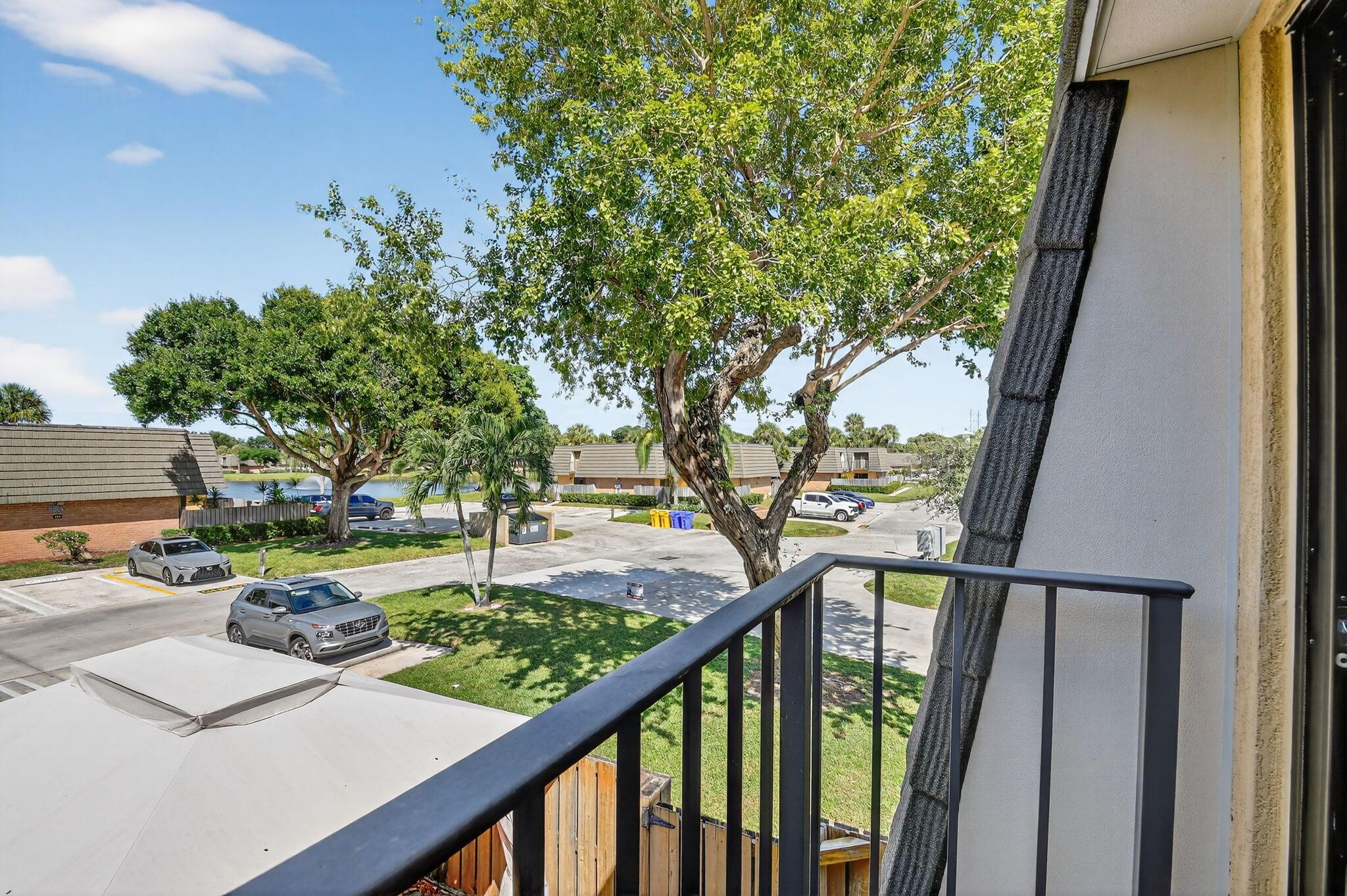 VILLAGE OF SANDALWOOD LAK - Residential