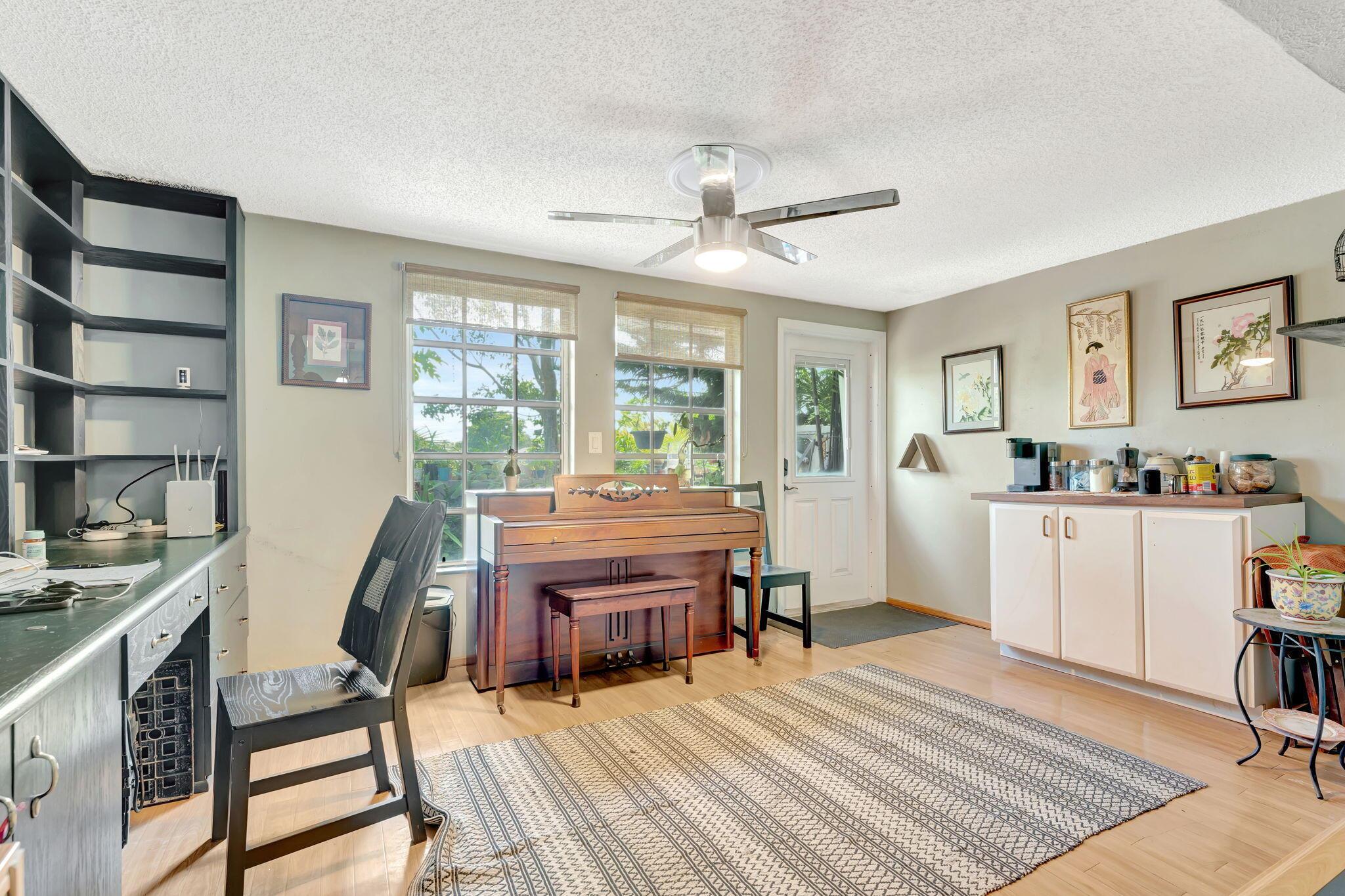 Woodlake Villas - Residential