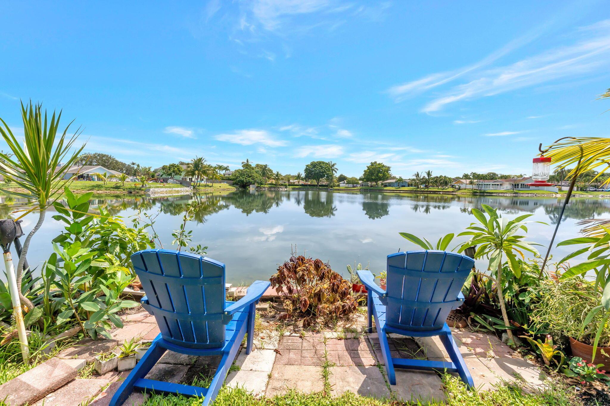 Woodlake Villas - Residential