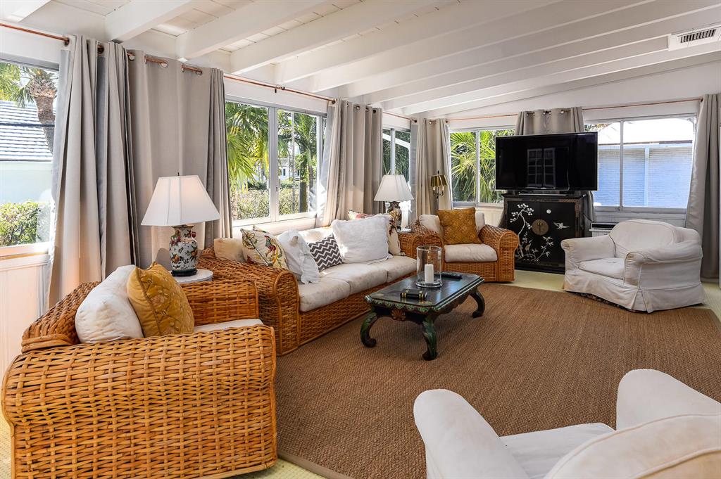 REVERIE - Residential