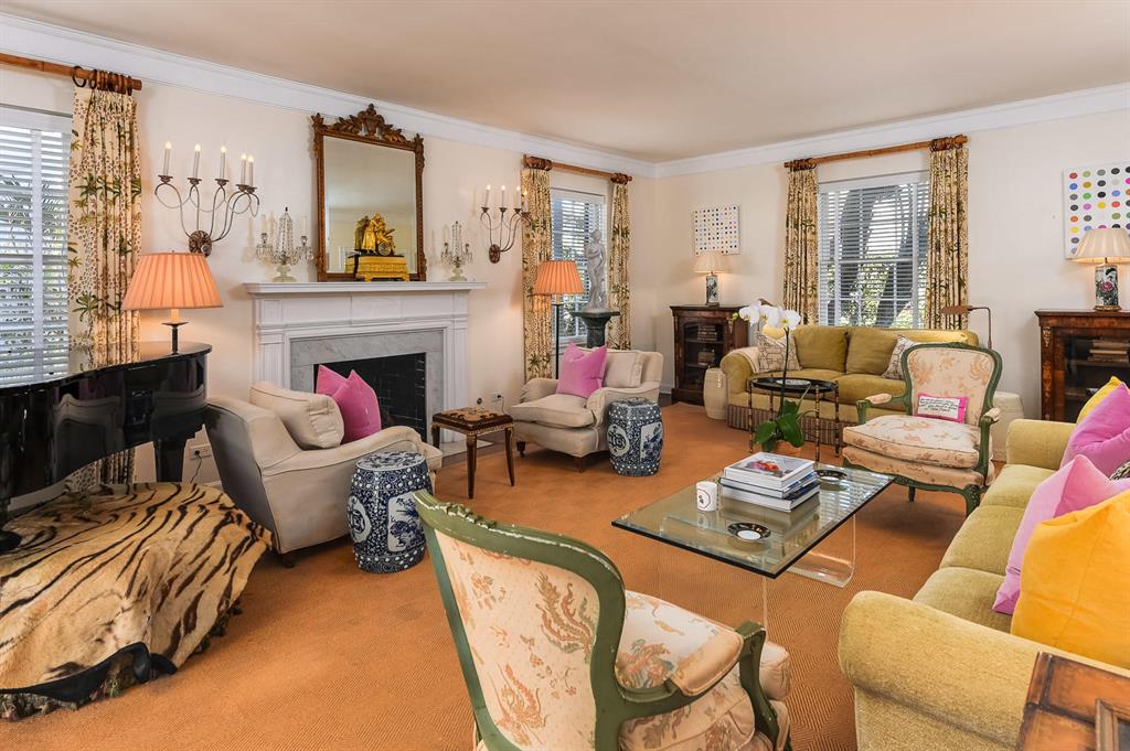 REVERIE - Residential