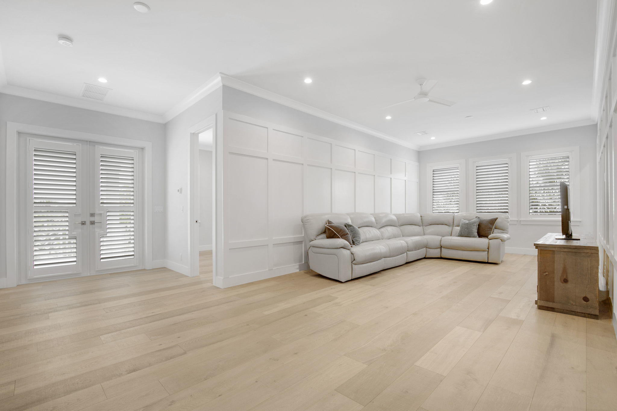 COUNTRY CLUB ADD TO VILLAGE OF NORTH PALM BEACH - Residential