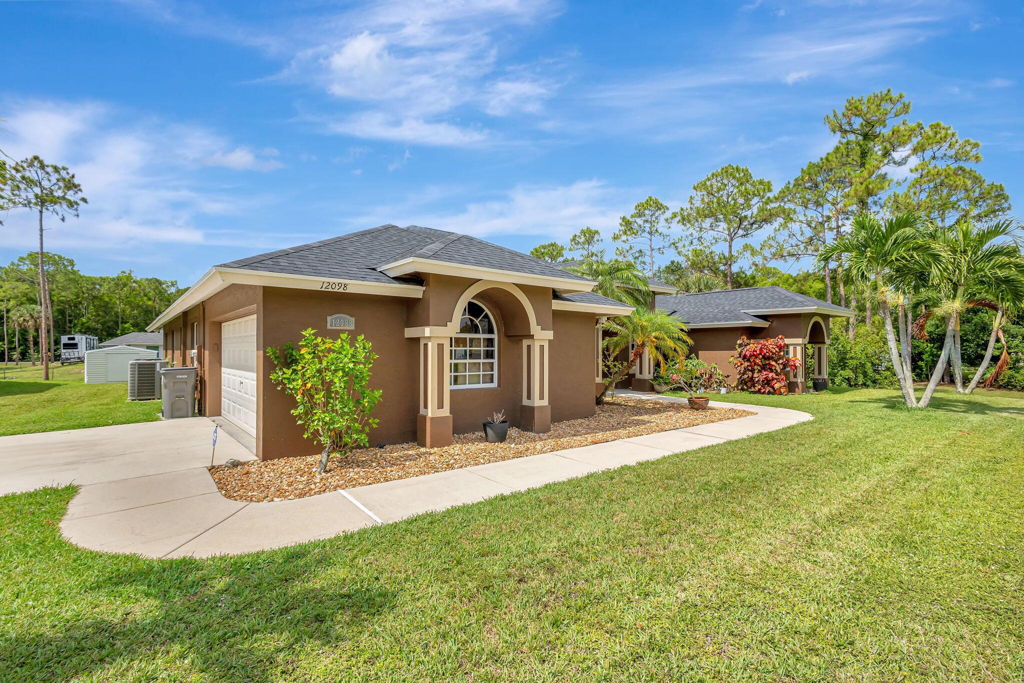 12098 86th Road N