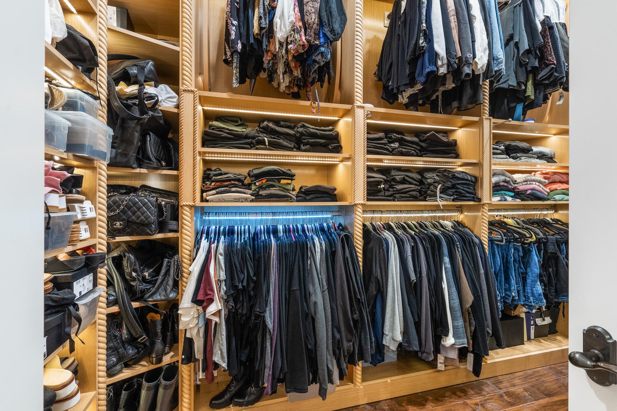 LE LAC - Residential