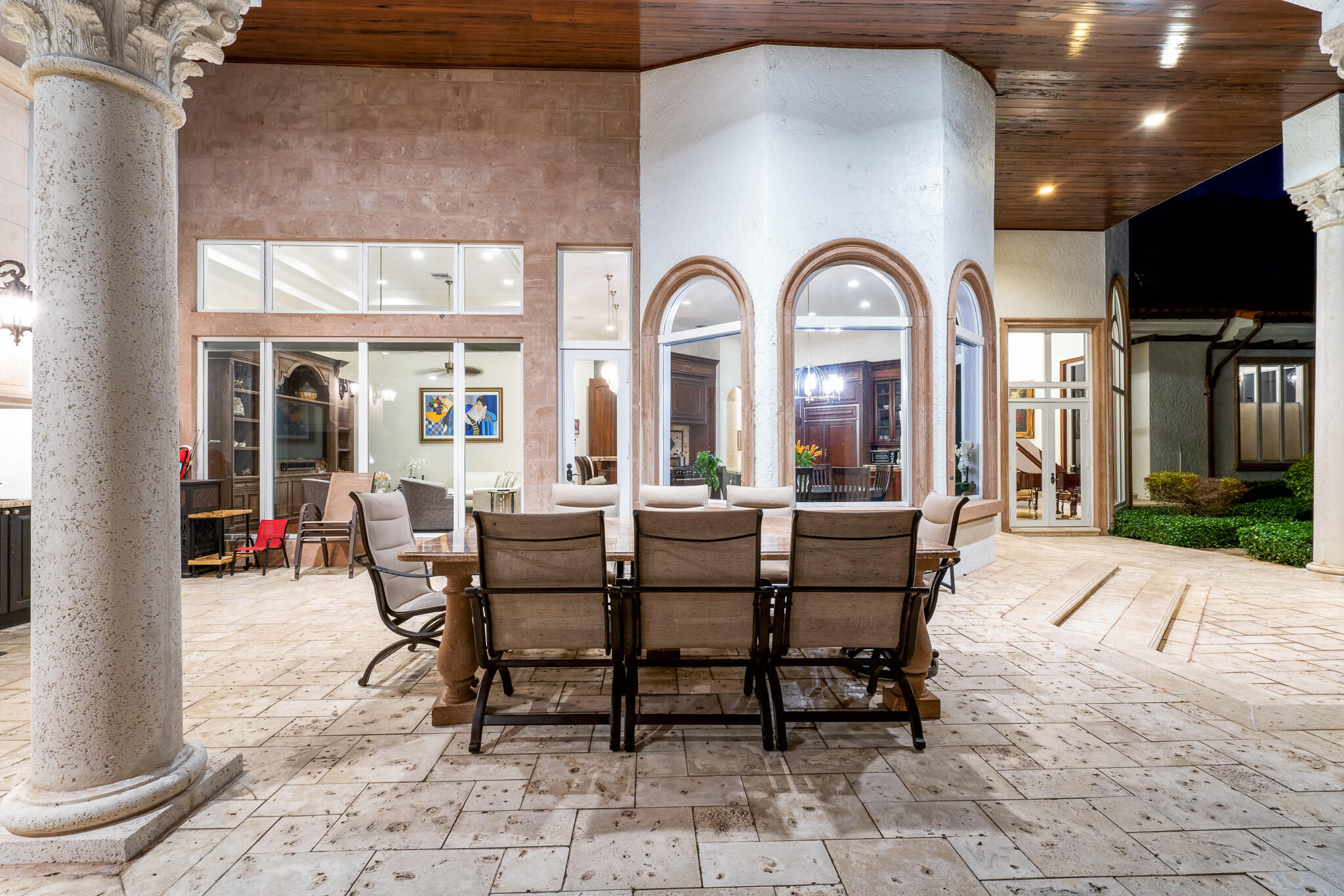 LE LAC - Residential