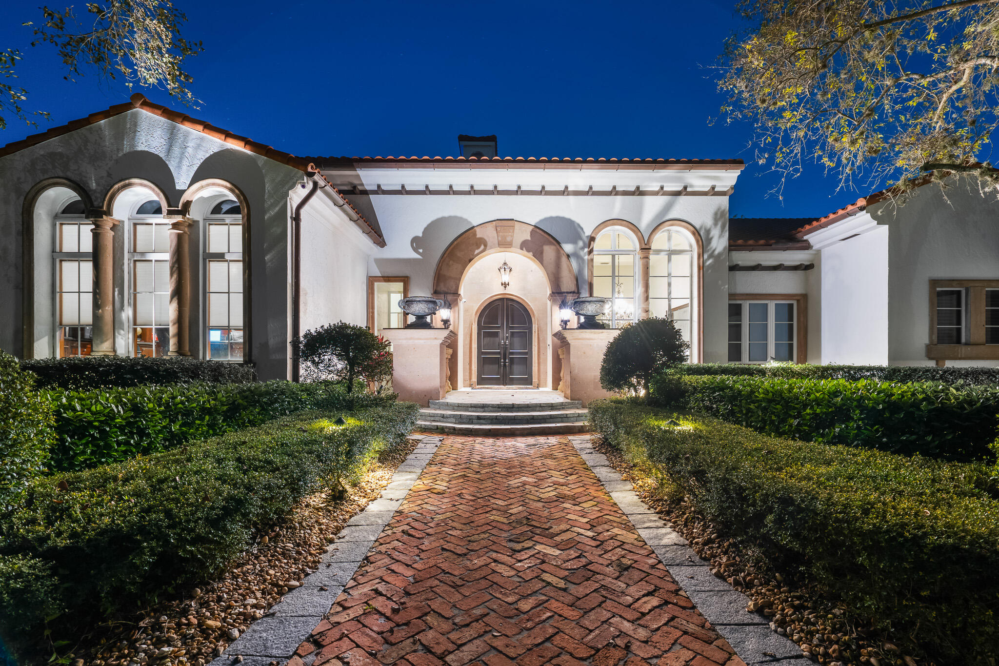 LE LAC - Residential