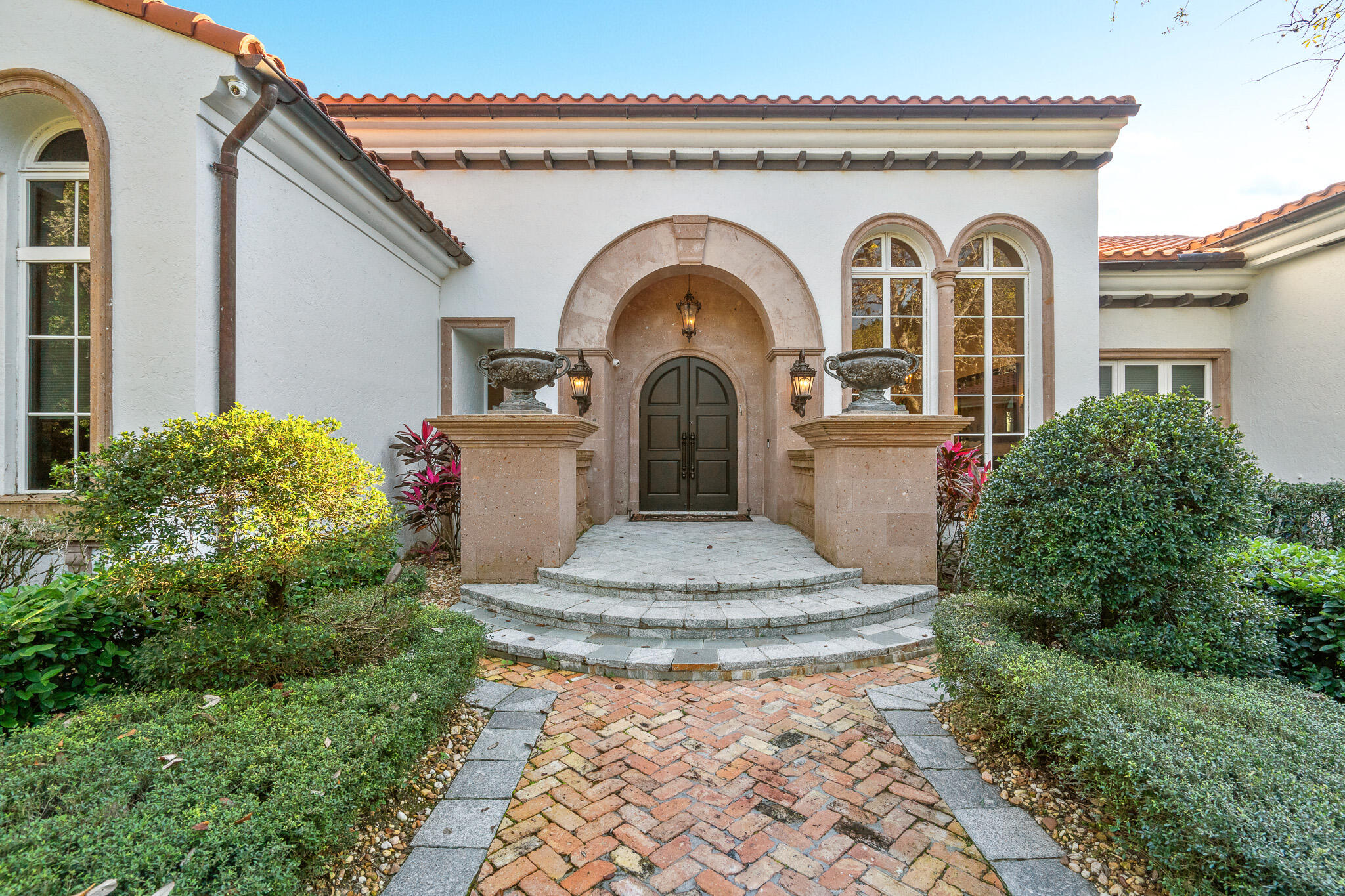 LE LAC - Residential