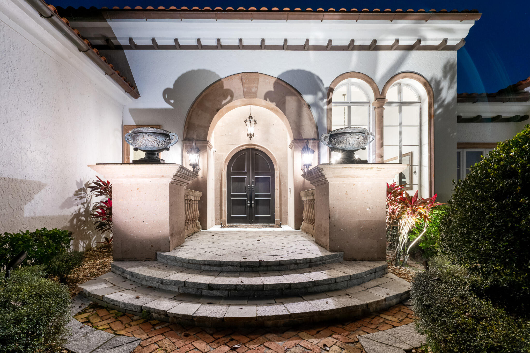 LE LAC - Residential