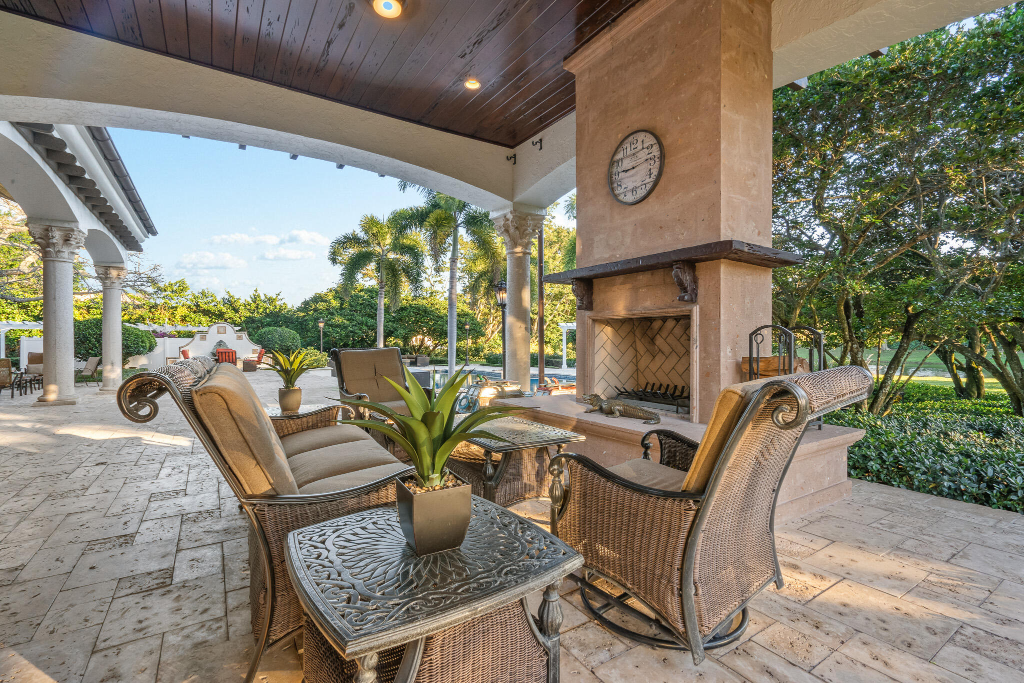 LE LAC - Residential