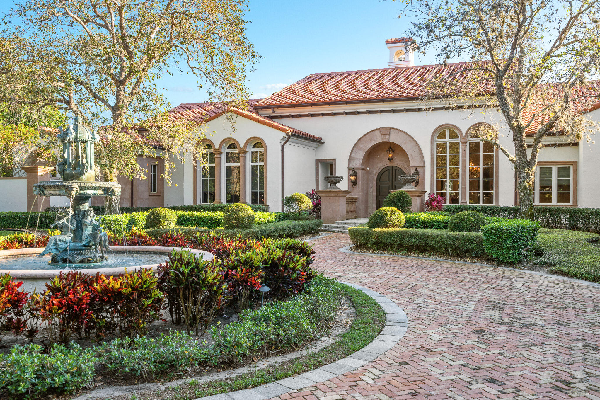 LE LAC - Residential