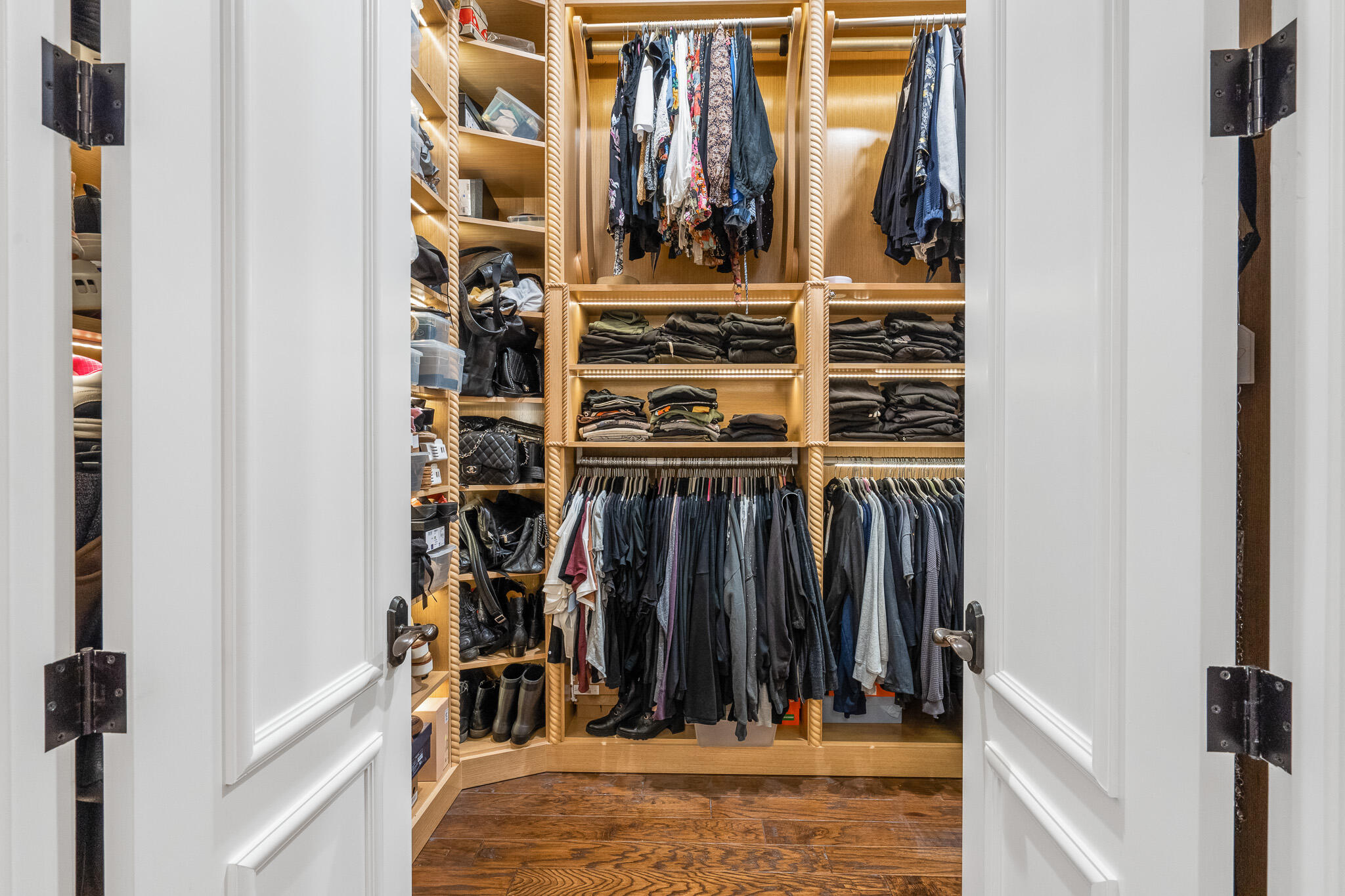 LE LAC - Residential