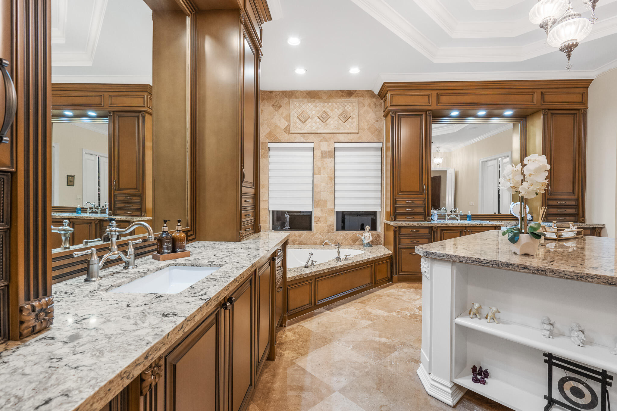 LE LAC - Residential