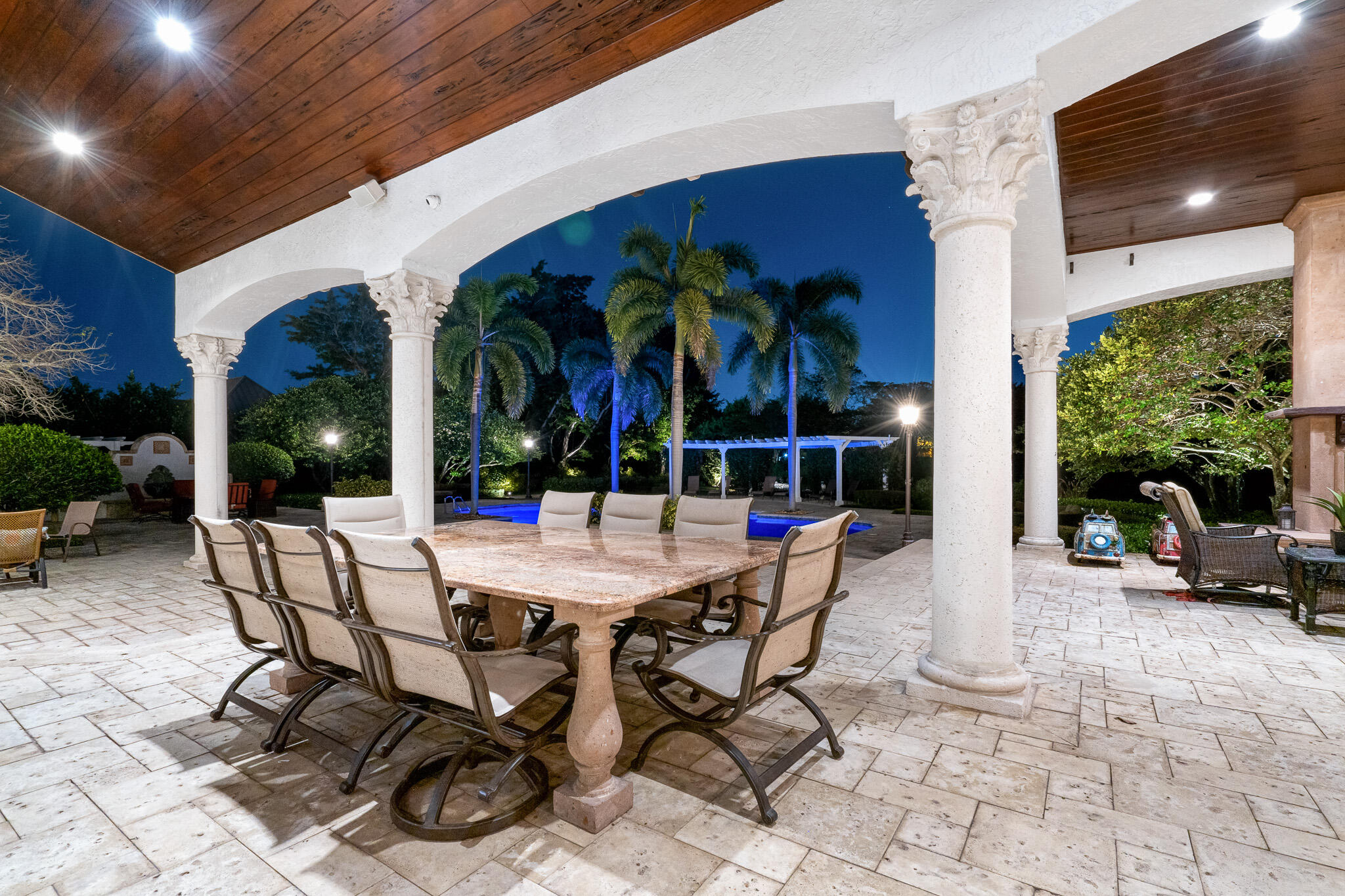 LE LAC - Residential